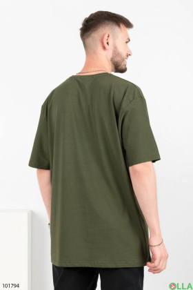 Чоловіча футболка кольору хакі з принтом