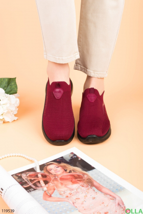 Women's burgundy textile sneakers