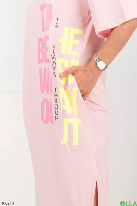 Women's pink knitted dress with slogan