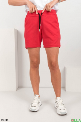 Жіночі червоні спортивні шорти