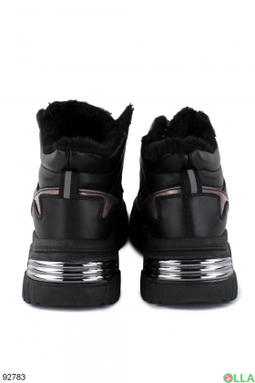 Женские зимние черные кроссовки из эко-кожи