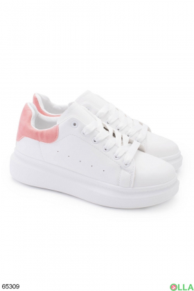 Жіночі білі кросівки з еко-шкіри з рожевими шнурками