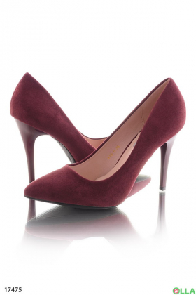 Жіночі туфлі бордового кольору