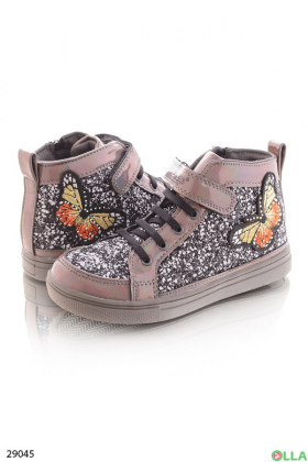 Ботинки с бабочкой