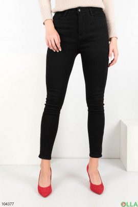 Жіночі чорні джинси-скінні