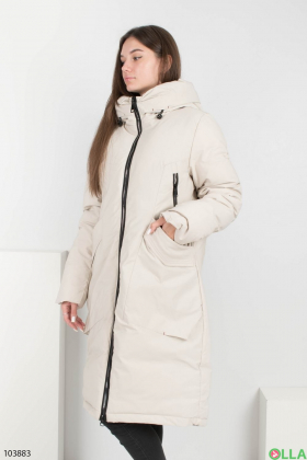 Жіноча світло-бежева зимова куртка
