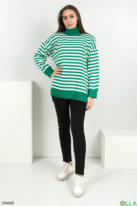 Женский бело-зеленый свитер 