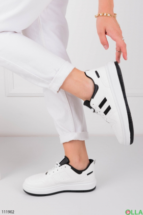 Жіночі чорно-білі кросівки з еко-шкіри