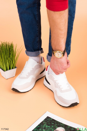Мужские бежево-белые кроссовки на шнуровке