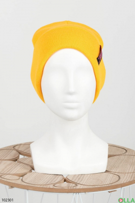 Женская зимняя желтая шапка