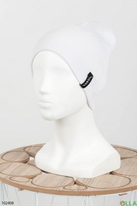 Женская зимняя белая шапка
