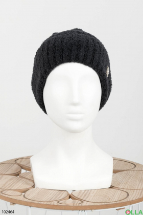 Женская зимняя черная шапка