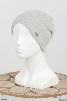 Женская зимняя светло-серая шапка