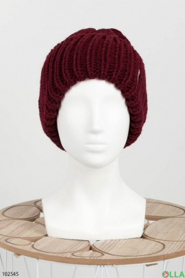 Жіноча зимова бордова шапка