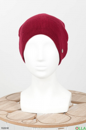 Жіноча зимова бордова шапка