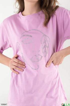 Women's pink t-shirt