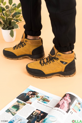 Чоловічі чорно-жовті кросівки з екозамші.