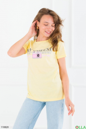 Жіноча жовта футболка з принтом