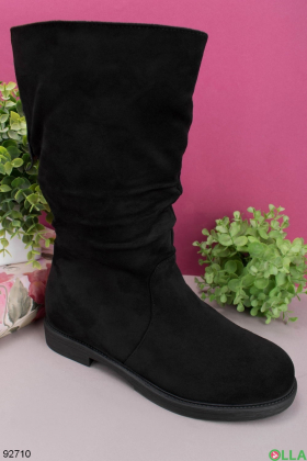 Жіночі чорні чоботи з екозамші