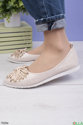 Women's beige ballerinas with a bow and powder coating