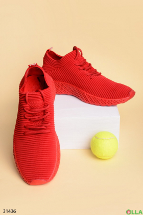 Чоловічі кросівки червоного кольору