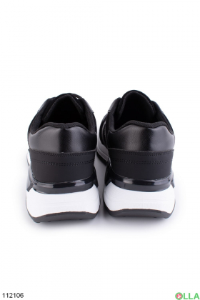 Чоловічі чорно-сірі кросівки на шнурівці