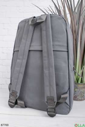 Жіночий темно-сірий рюкзак