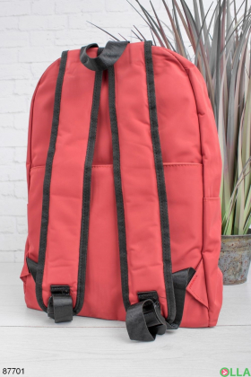 Жіночий червоний рюкзак