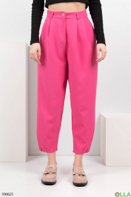 Жіночі рожеві класичні брюки