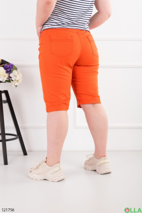 Женские оранжевые шорты батал