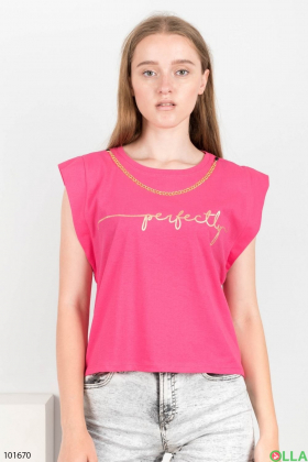Women's pink t-shirt with slogan