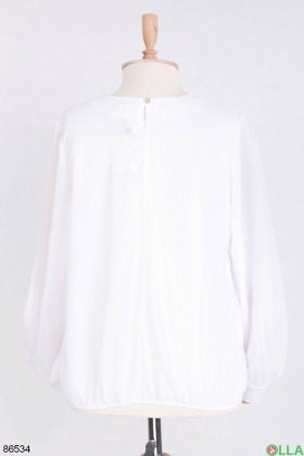 Women's white shirt
