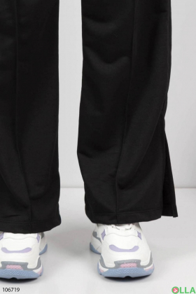 Жіночі чорні спортивні брюки