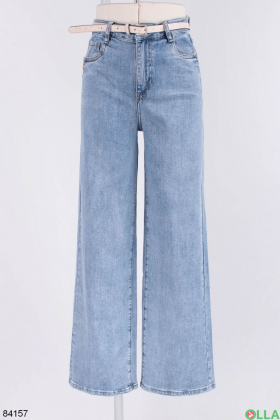 Женские джинсы-клеш с ремнем
