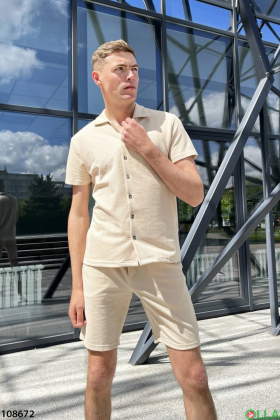 Мужской светло-бежевый костюм из рубашки и шорт