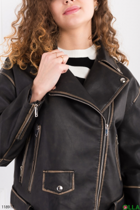 Женская черная куртка из эко-кожи