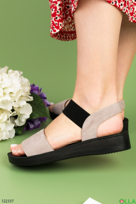 Women's beige low-top sandals