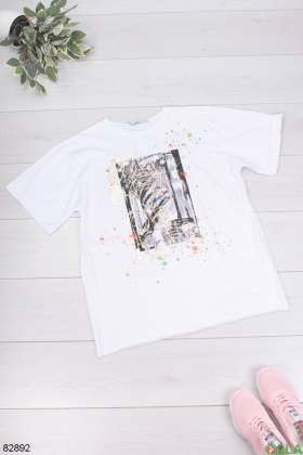 Women's white t-shirt with a pattern
