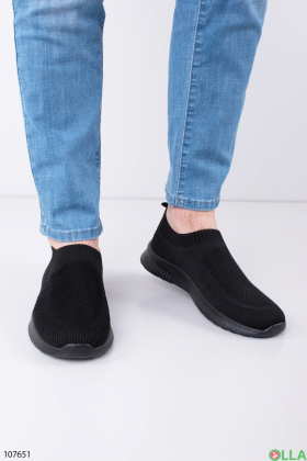 Мужские черные кроссовки из текстиля