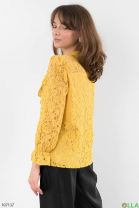 Женская желтая блуза