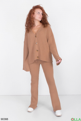 Women's beige knitted suit with button-down jacket