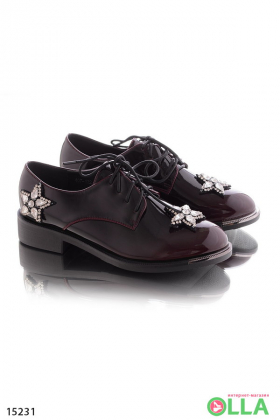 Lace-up women's shoes with rhinestones
