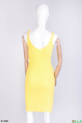 Жіноча жовта трикотажна сукня