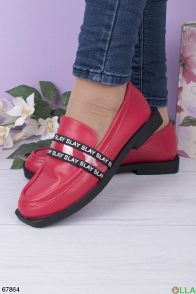 Жіночі червоні туфлі з еко шкіри