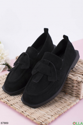 Женские черные туфли из экозамши
