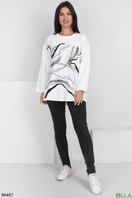 Women's white sweater with print
