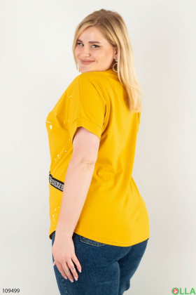 Жіноча жовта футболка-батал
