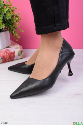 Women's black stilettos