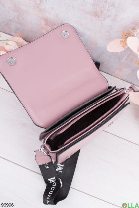 Женская розовая сумка