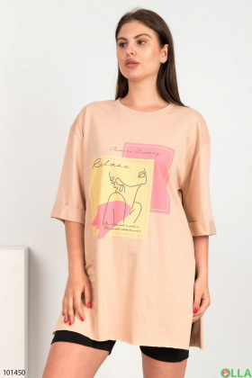 Женская бежевая футболка с принтом